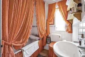 Photo 5- click for photo gallery